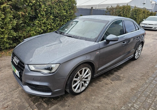 Audi A3 cena 42900 przebieg: 139000, rok produkcji 2015 z Chodzież małe 466